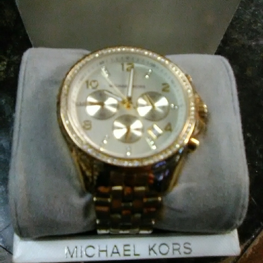 Michael kors womans chunky gold watch